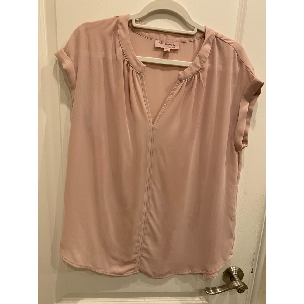 Philosophy Deep V-Neck with cap Sleeves Pink Blouse Sz M‎